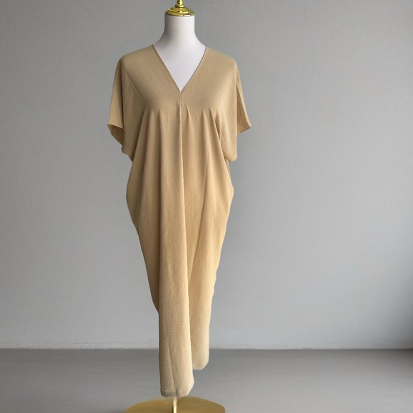 0067/ Nude Kaftan Style Dress Crinkle Airflow Material - Picture 2 of 7